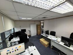High Street Centre (D6), Office #546876391
